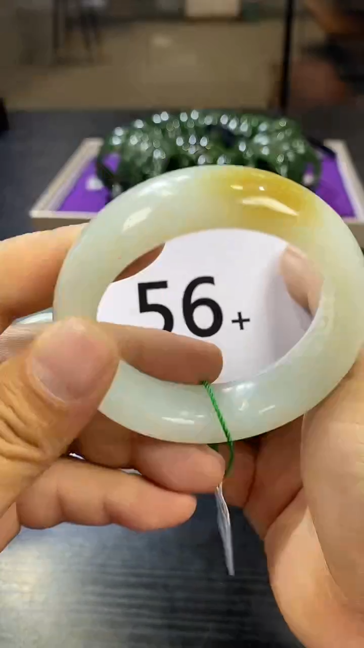 【闪购商品】和田玉糖玉手镯56+未镶嵌一个