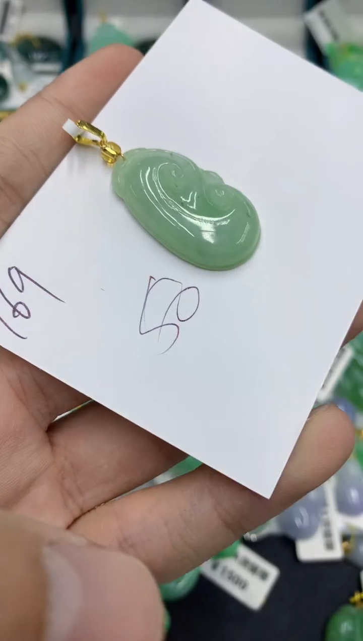 【闪购商品】翡翠颈饰未镶嵌翡翠