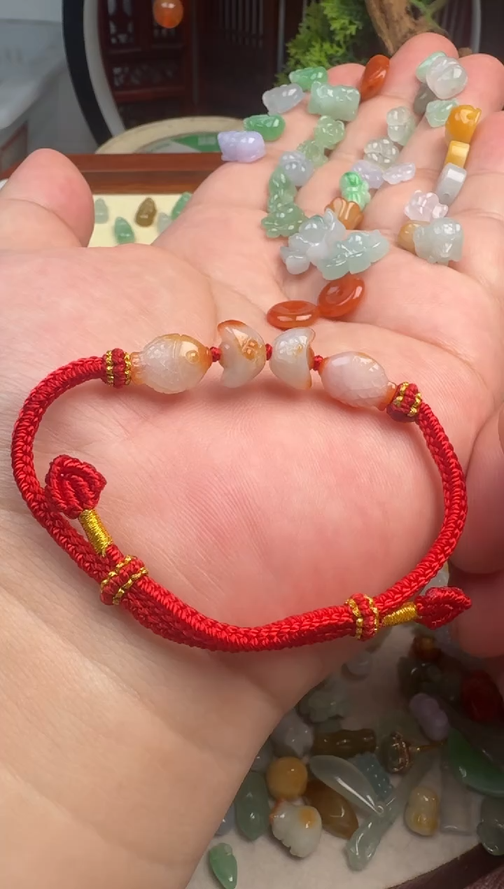 颈饰未镶嵌翡翠梦**星手工费