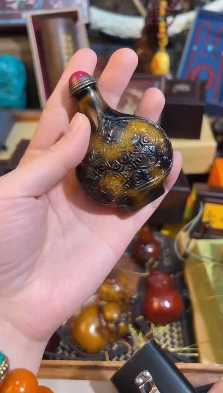 【闪购商品】琥珀裸石未镶嵌68业业业业业业业业