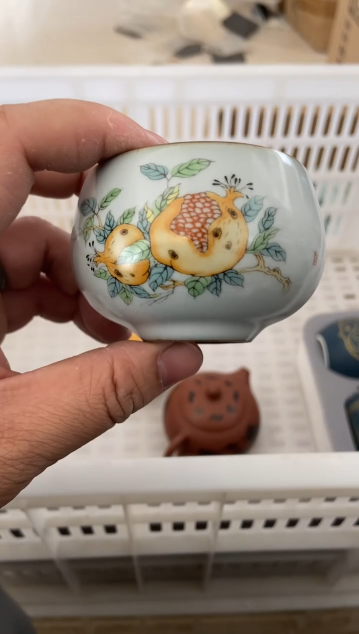 杯无运费险有瑕疵的摄影的产品有使用过的痕迹有点脏介意勿拍