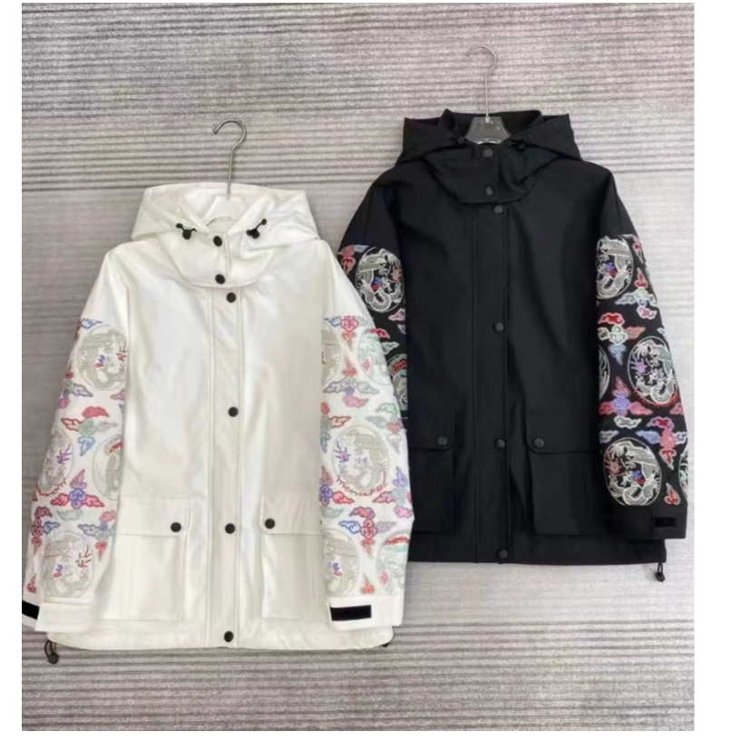 【南油玲姐】黑色冲锋衣连帽新款外套WT6640