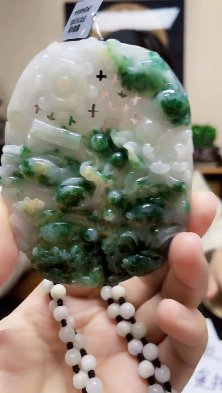 未镶嵌定制翡翠吊坠21