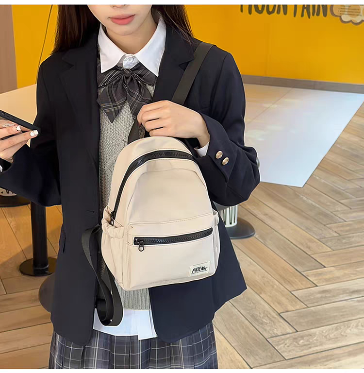 芊芊同学直播过款链接（701-800）双肩包默认微瑕