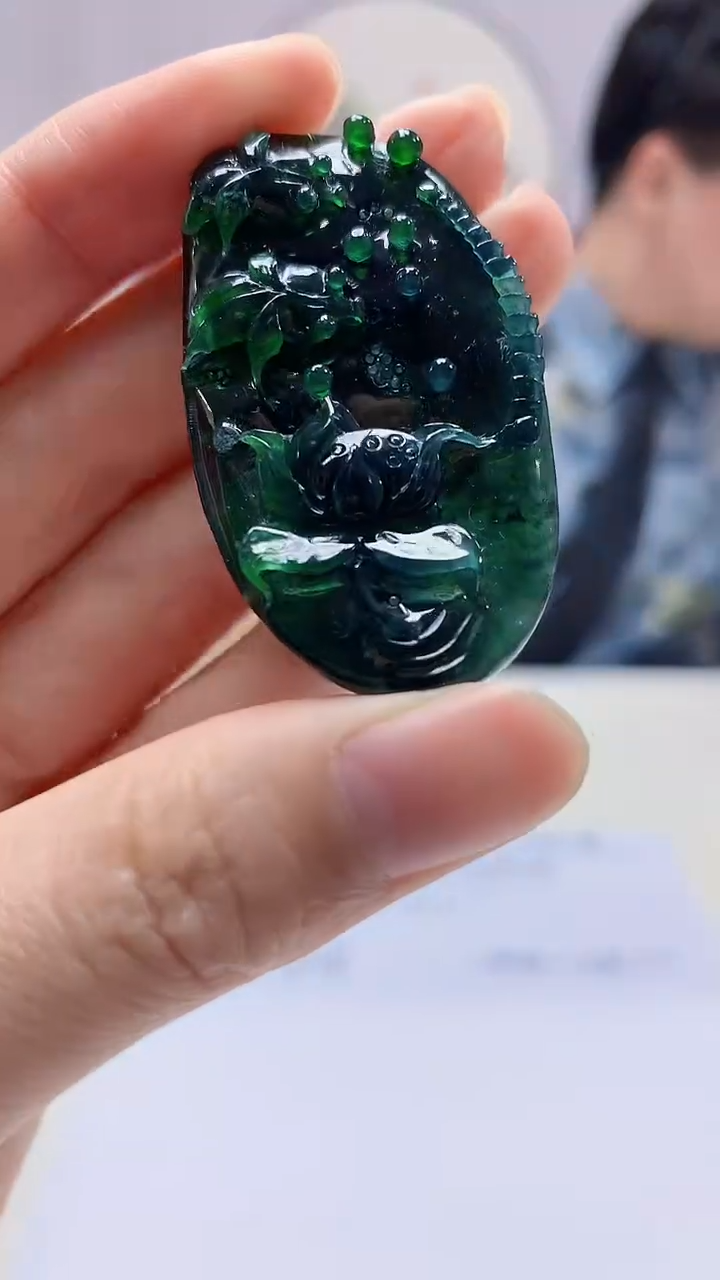 【闪购商品】定制翡翠未镶嵌4688zm-毛货挂件荷叶鱼159