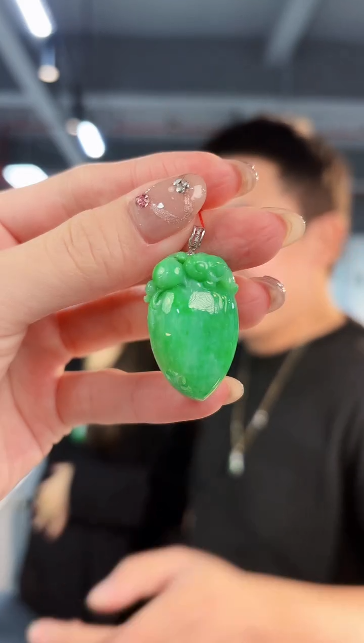 【闪购商品】翡翠颈饰18K金镶嵌缅料A货/支持复检/一件