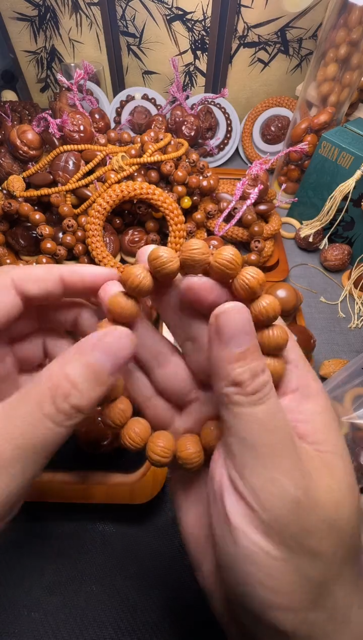 手串橄榄核御****子猴头土豪