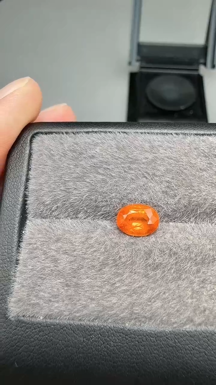 【闪购商品】石榴石（芬达石）裸石未镶嵌2ct-A480-1p