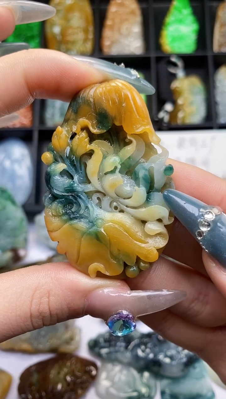 【闪购商品】定制翡翠未镶嵌A货翡翠