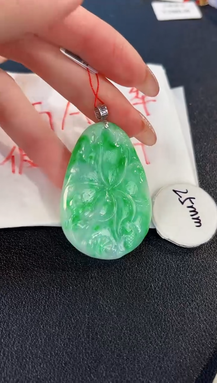 【闪购商品】翡翠颈饰18K金镶嵌缅料A货/支持复检/一件