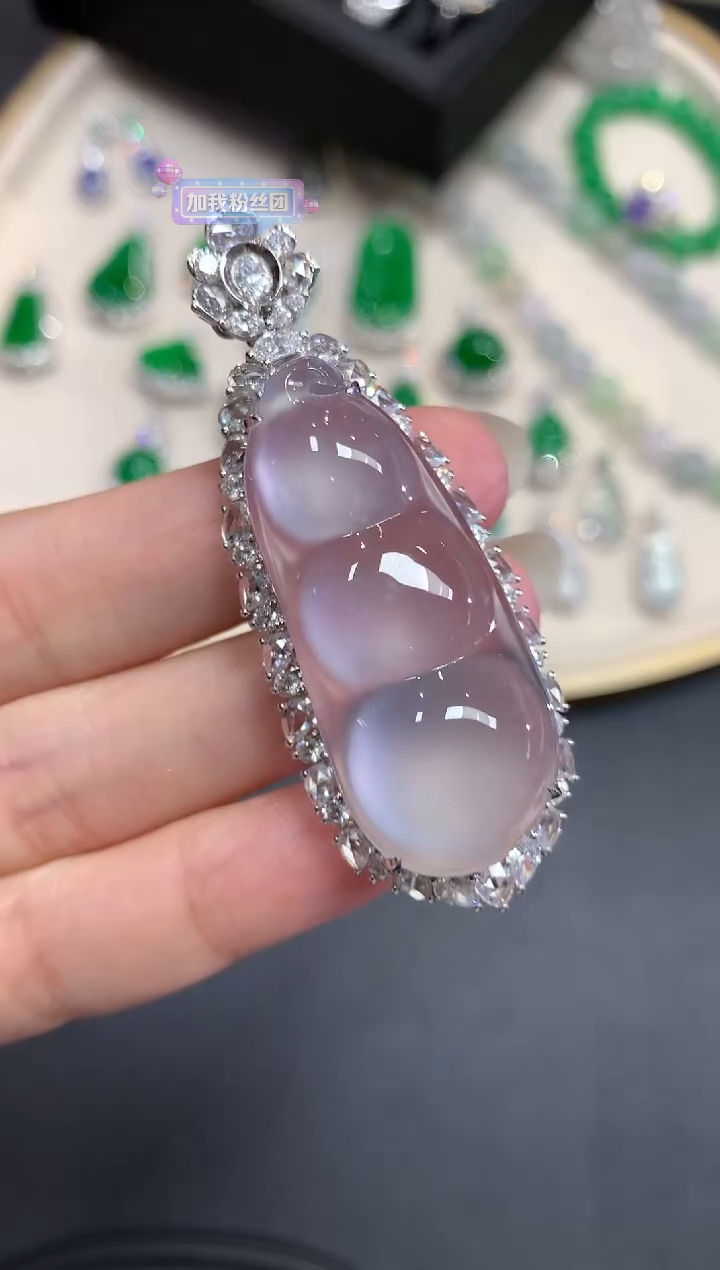 【闪购商品】翡翠吊坠(不含链)18K金镶嵌Q148|198000