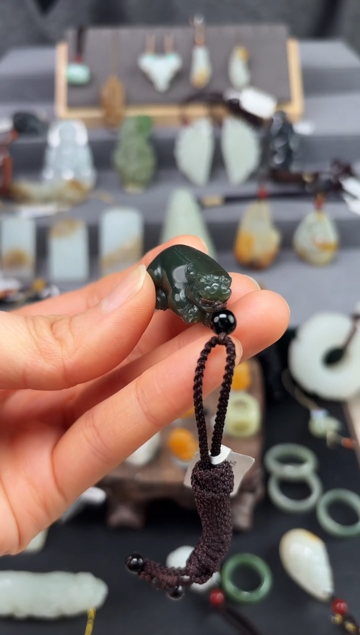 【闪购商品】和田玉颈饰未镶嵌貔貅