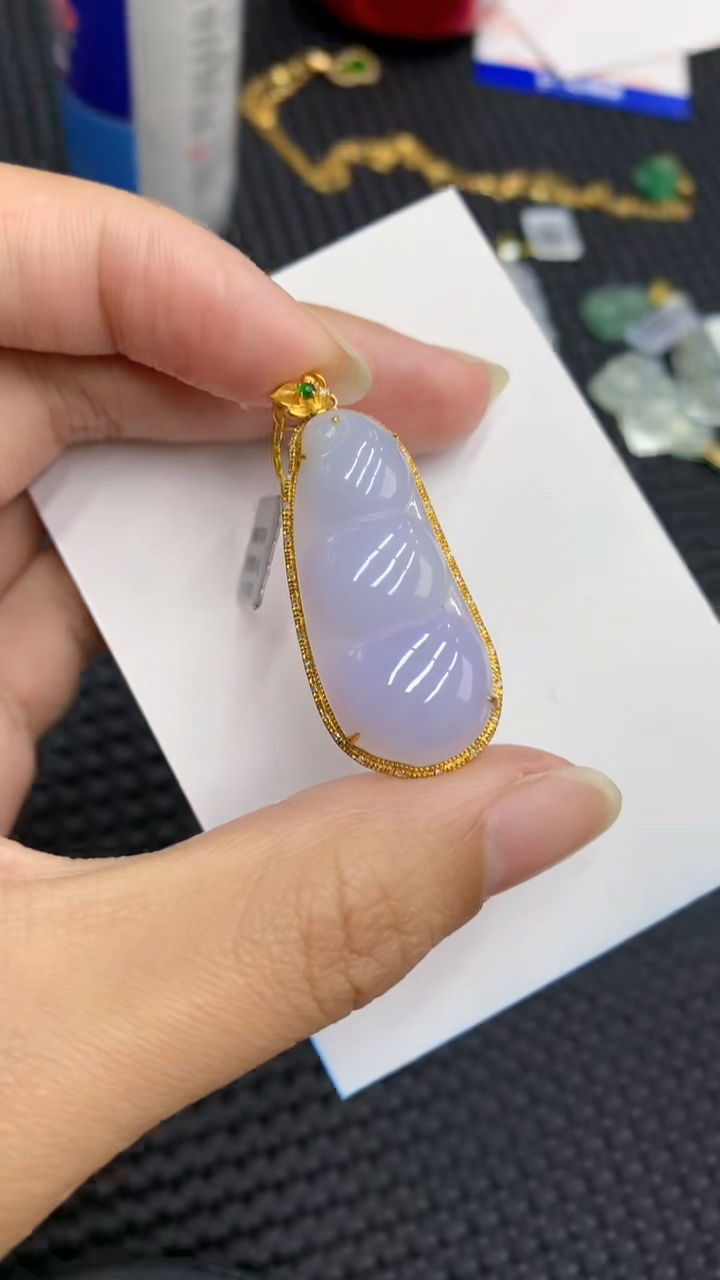 【闪购商品】翡翠颈饰18K金镶嵌            8