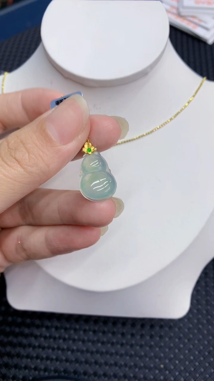 【闪购商品】翡翠颈饰18K金镶嵌            8