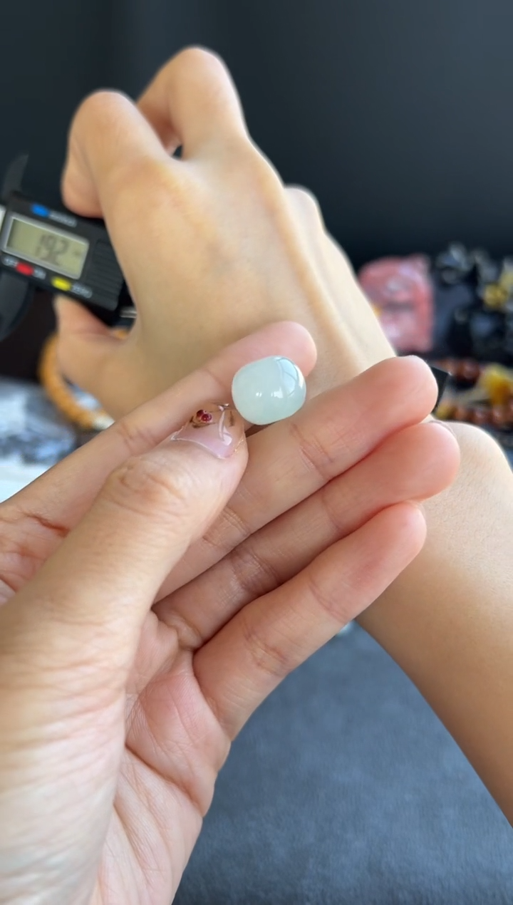 颈饰未镶嵌翡翠711买断