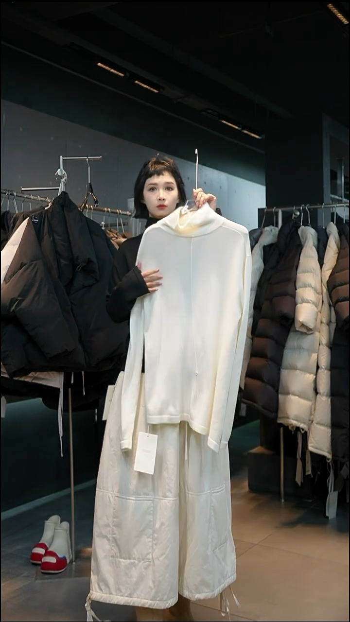 白色羊毛打底白色羊毛打底