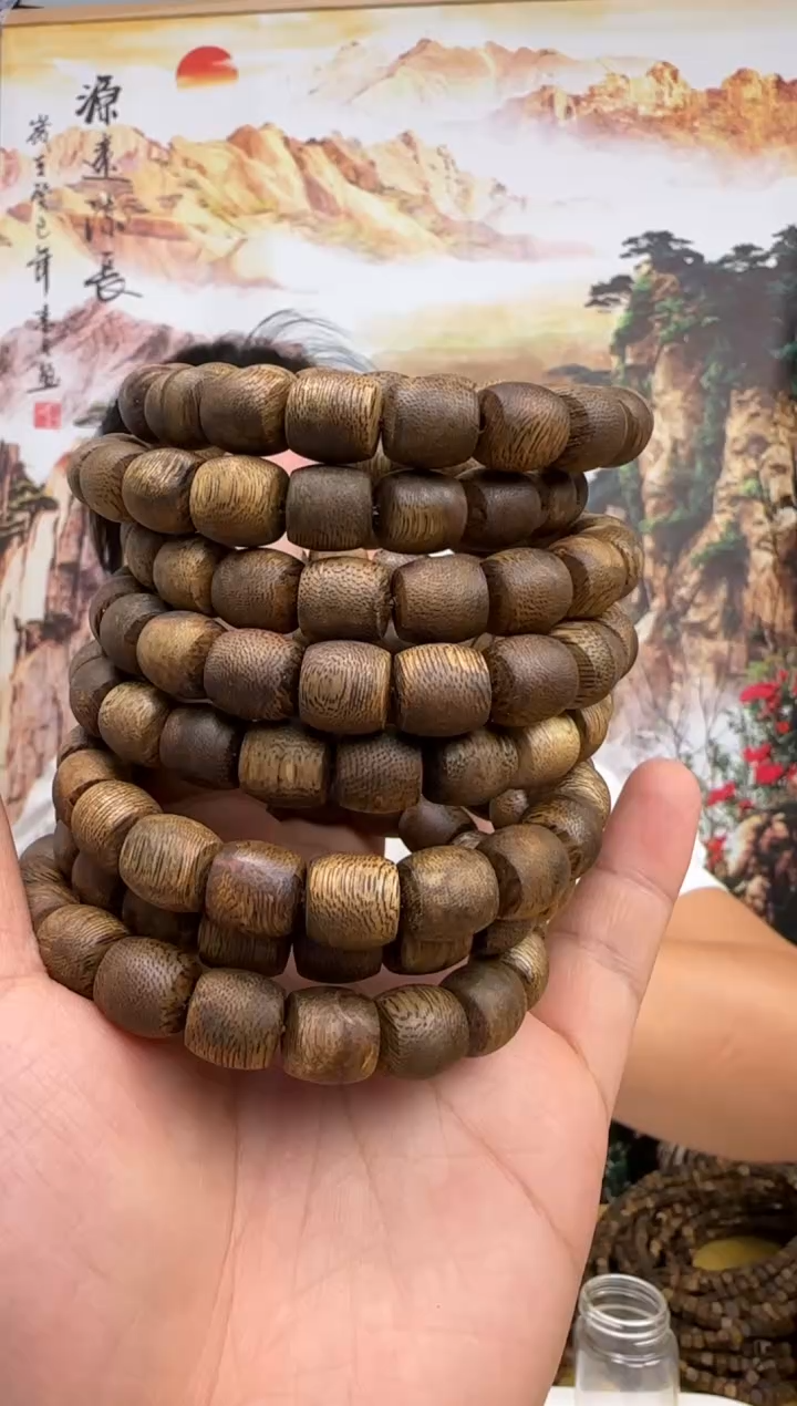 沉香沉香碎屑G12奇楠白奇虫漏单鼓卡12宠粉多样性发一