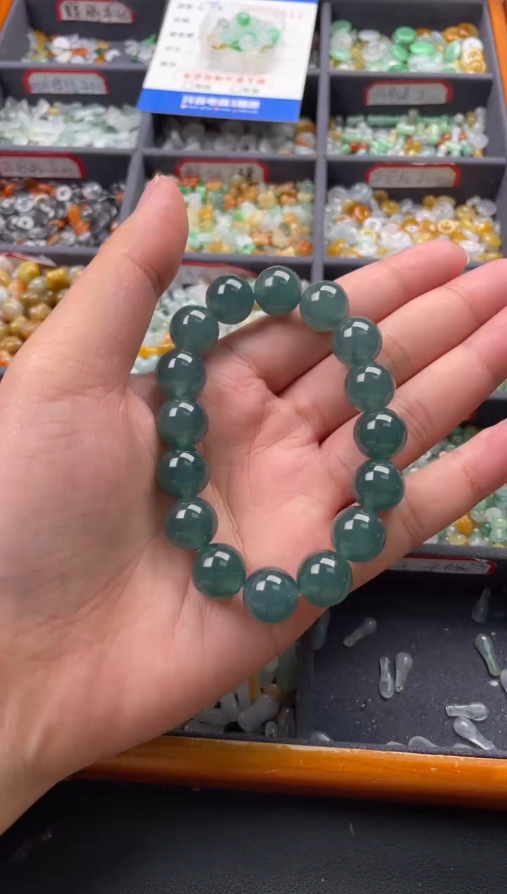 【闪购商品】翡翠颈饰未镶嵌0000012345
