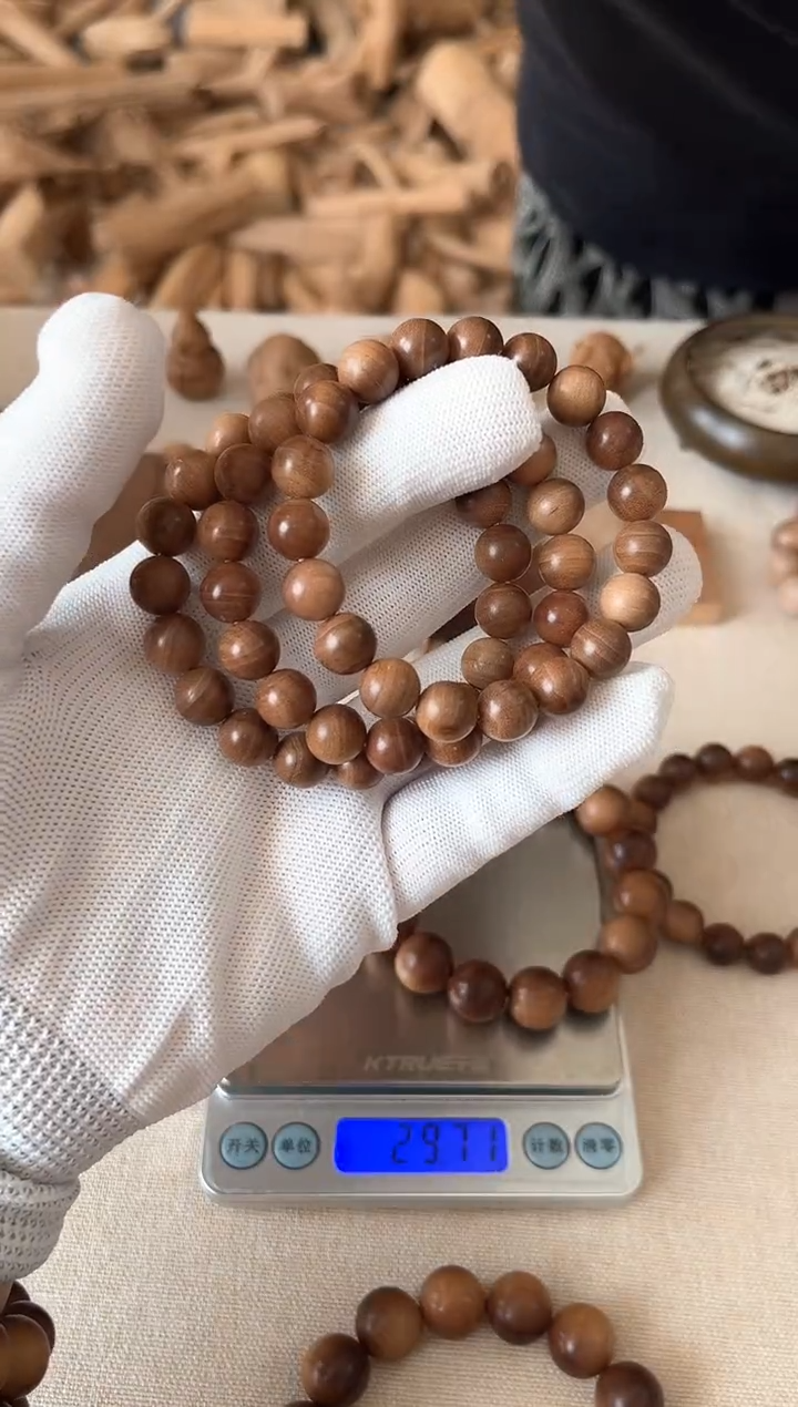 檀香木手串/手链正区老山檀 路虎 1.0 圆珠 单圈 丑珠
