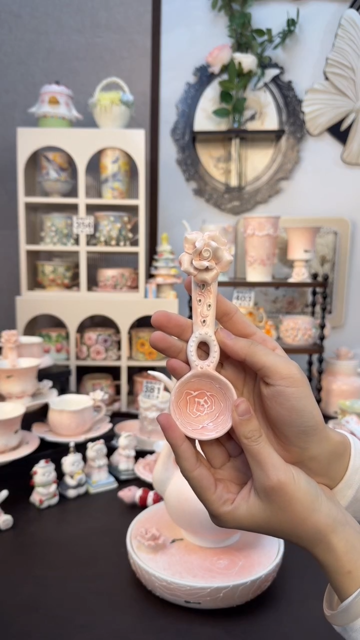 意陶创意设计款陶瓷玫瑰勺子