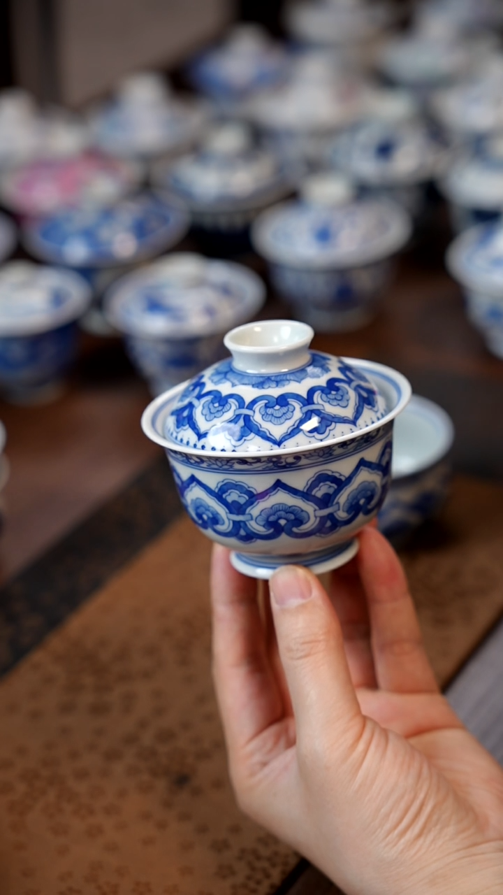 【闪购商品】宝相如意盖碗111111111