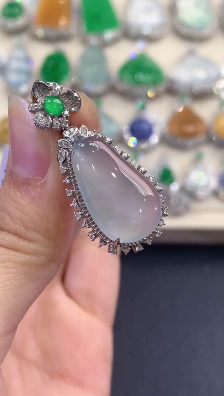 【闪购商品】翡翠吊坠(不含链)18K金镶嵌 C86