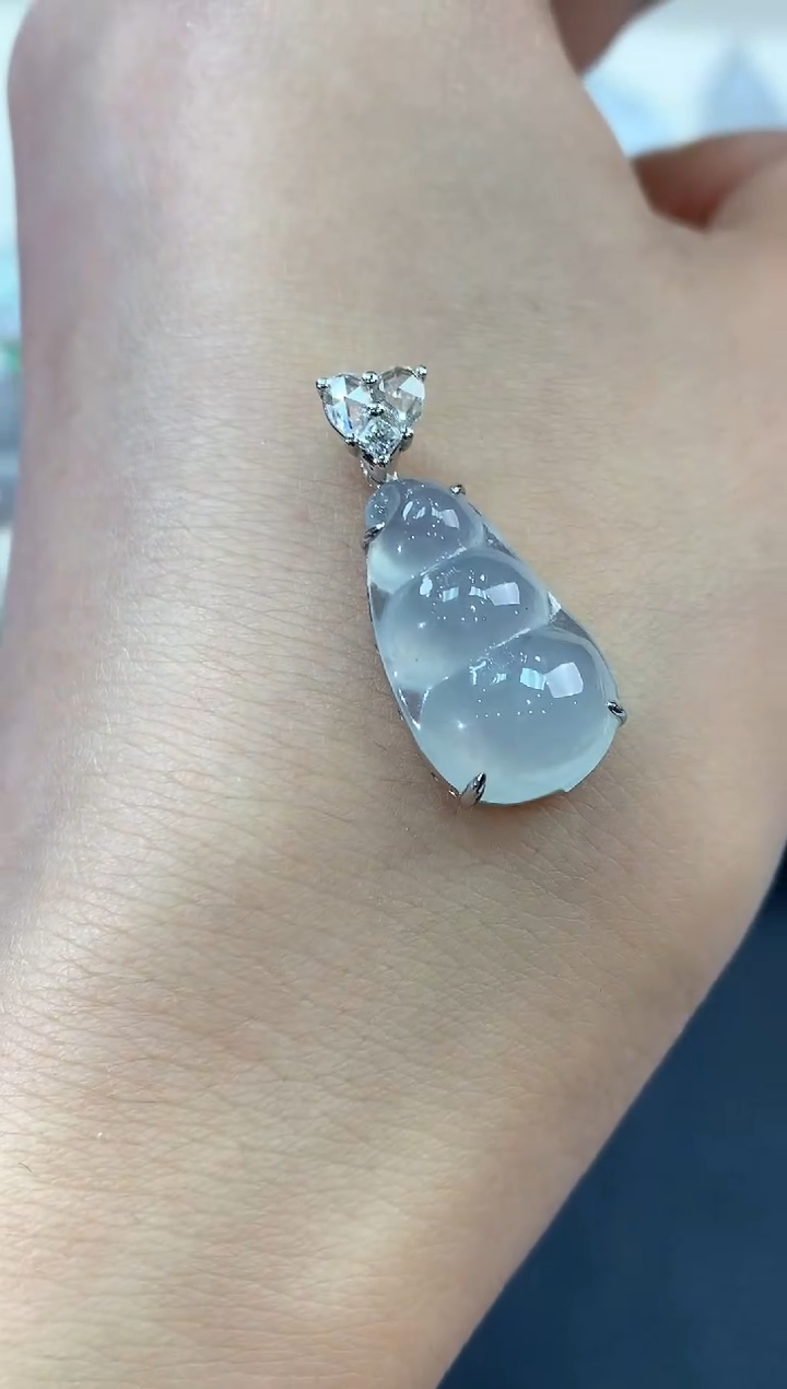 【闪购商品】翡翠吊坠(不含链)18K金镶嵌B38多样性一件发货