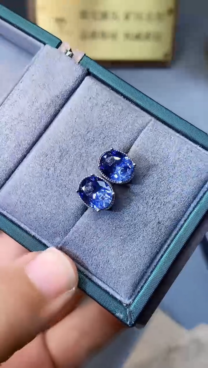 【闪购商品】蓝宝石耳饰银S925镶嵌354