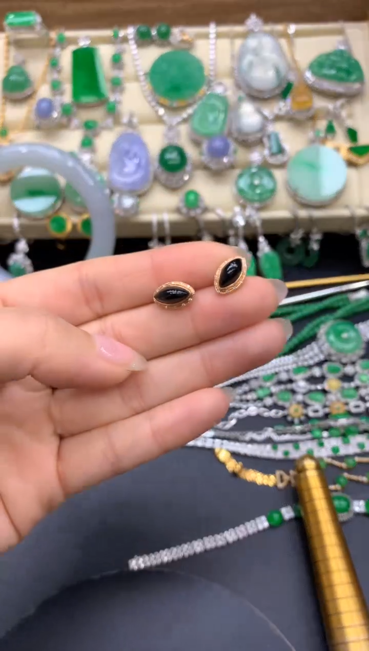 【闪购商品】翡翠耳饰18K金镶嵌265-中国好珍宝