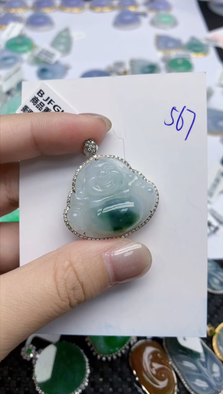 【闪购商品】翡翠颈饰18K金镶嵌天然翡翠A货