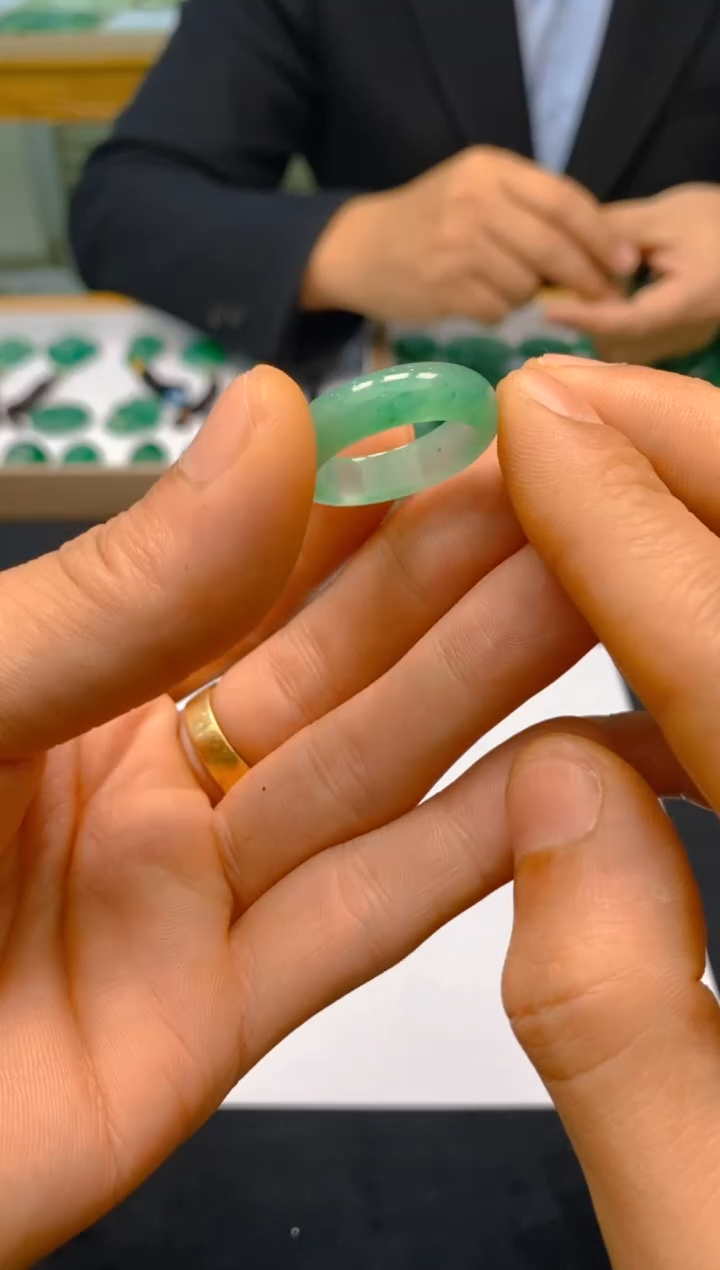 【闪购商品】石英质玉戒指未镶嵌冰美人非洲翠35