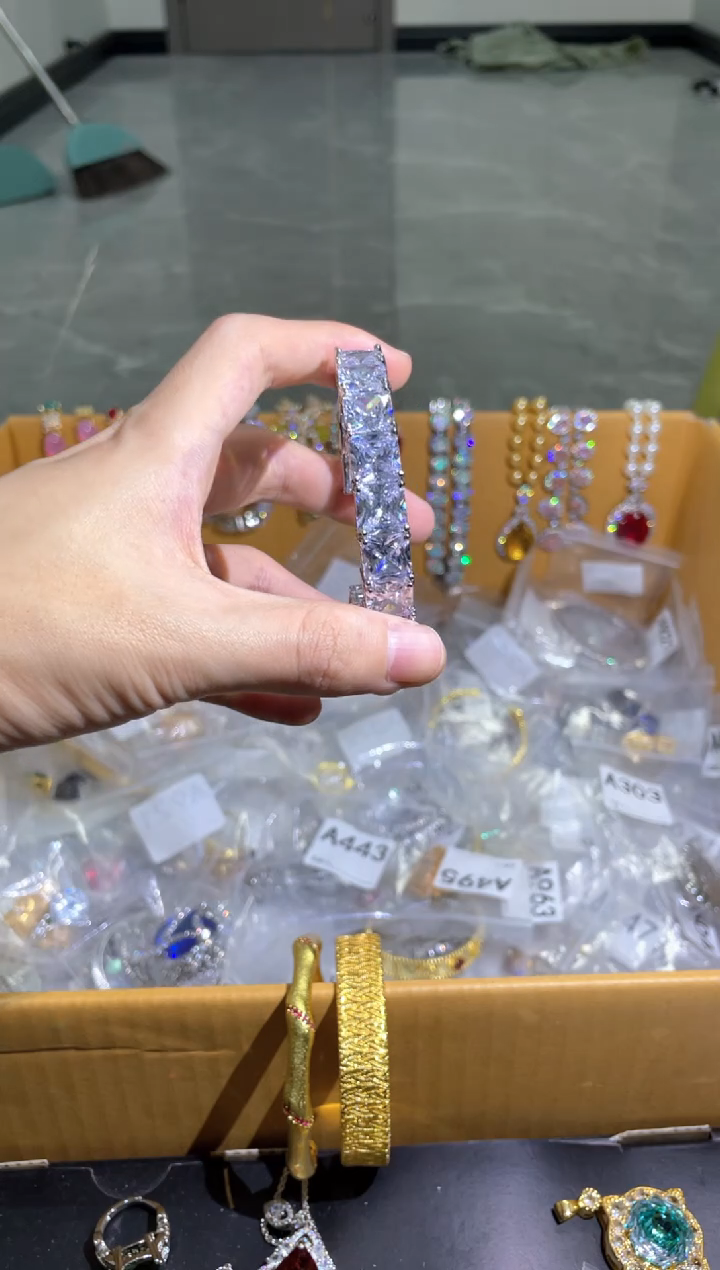 非金属无简约气质经典百搭款A423