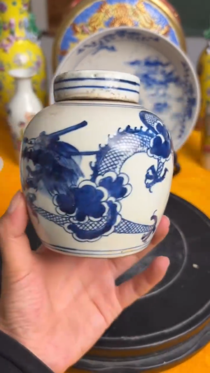 摆件陶瓷摆件一个A4