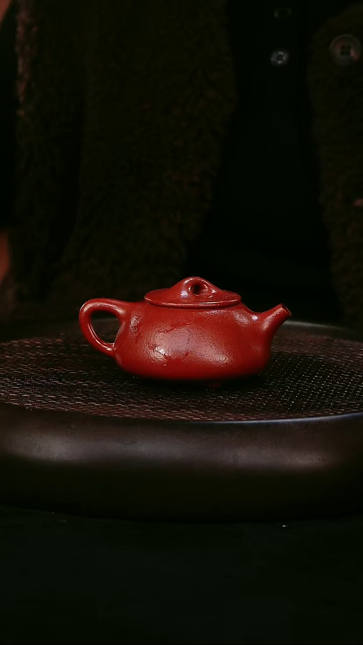 茶壶紫砂星*_宜兴 原矿 紫砂