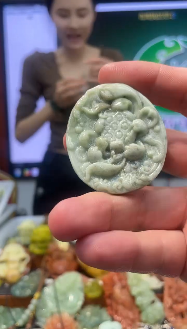 【闪购商品】岫玉吊坠未镶嵌·