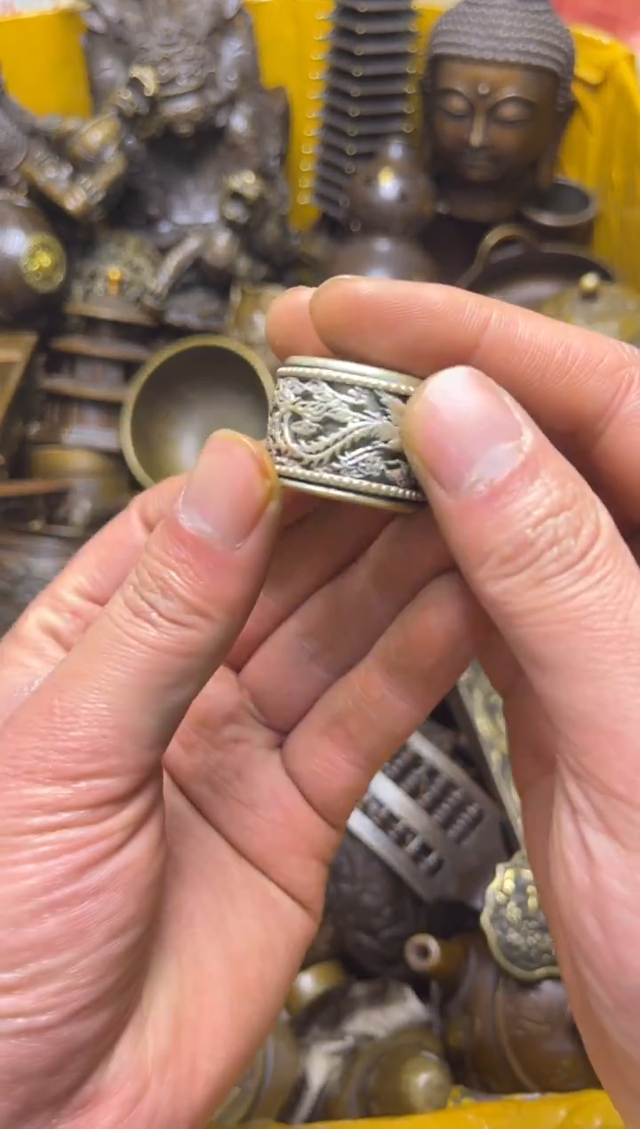 精美铜器，点击下单