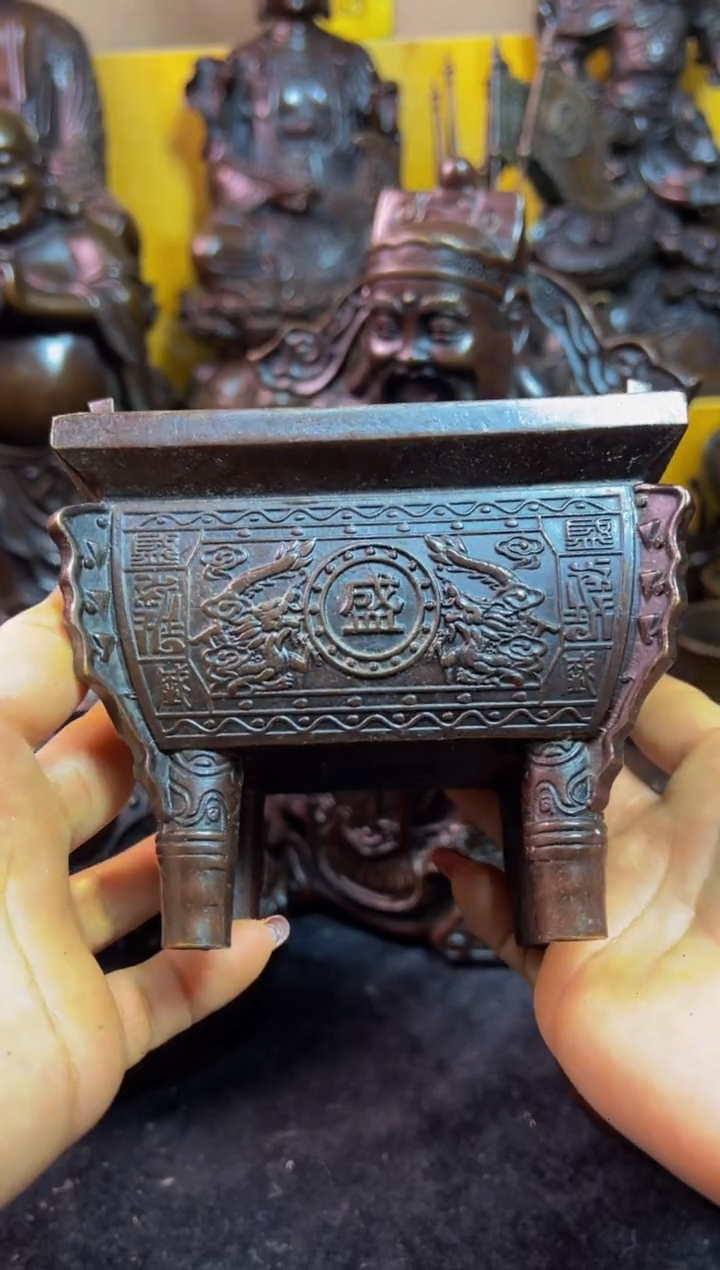 【闪购商品】1案台摆件 物品摆件