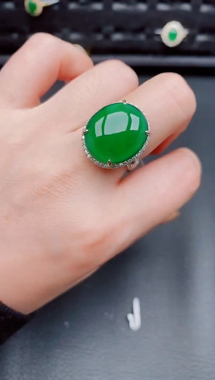 【闪购商品】翡翠戒指银S925镶嵌天然a货翡翠718