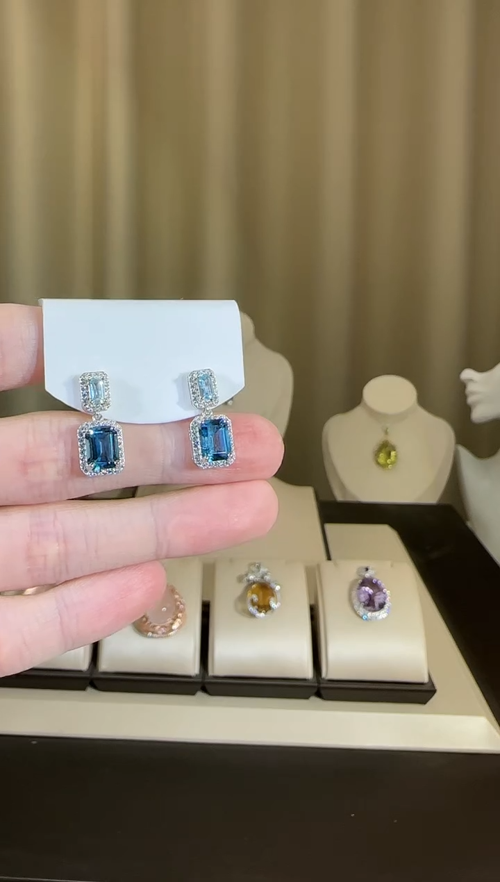 【闪购商品】托帕石耳饰银S925镶嵌设计款