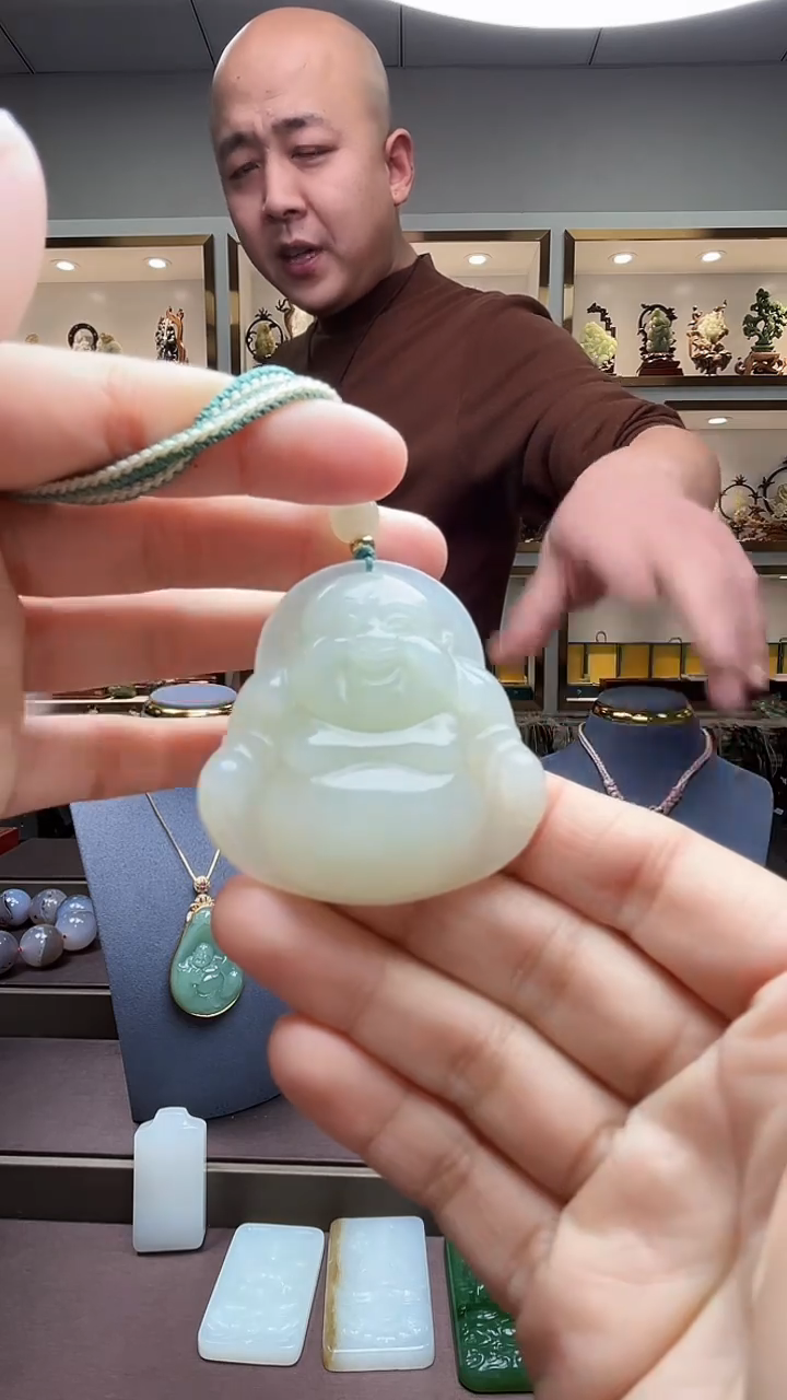 【闪购商品】和田玉颈饰未镶嵌苏