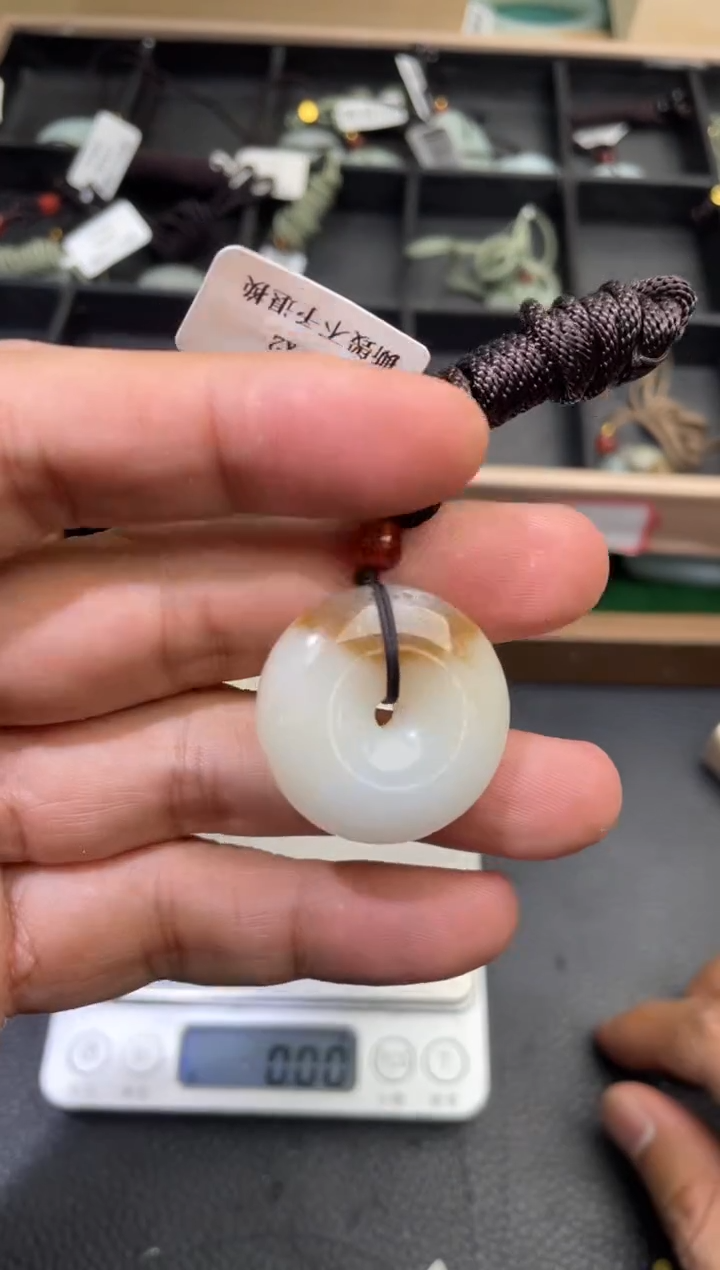 未镶嵌和田玉挂件平安扣