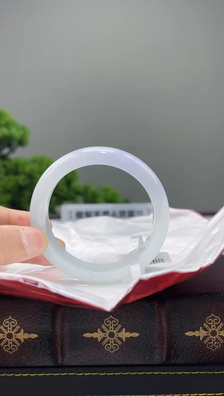 【闪购商品】翡翠手镯未镶嵌手镯8