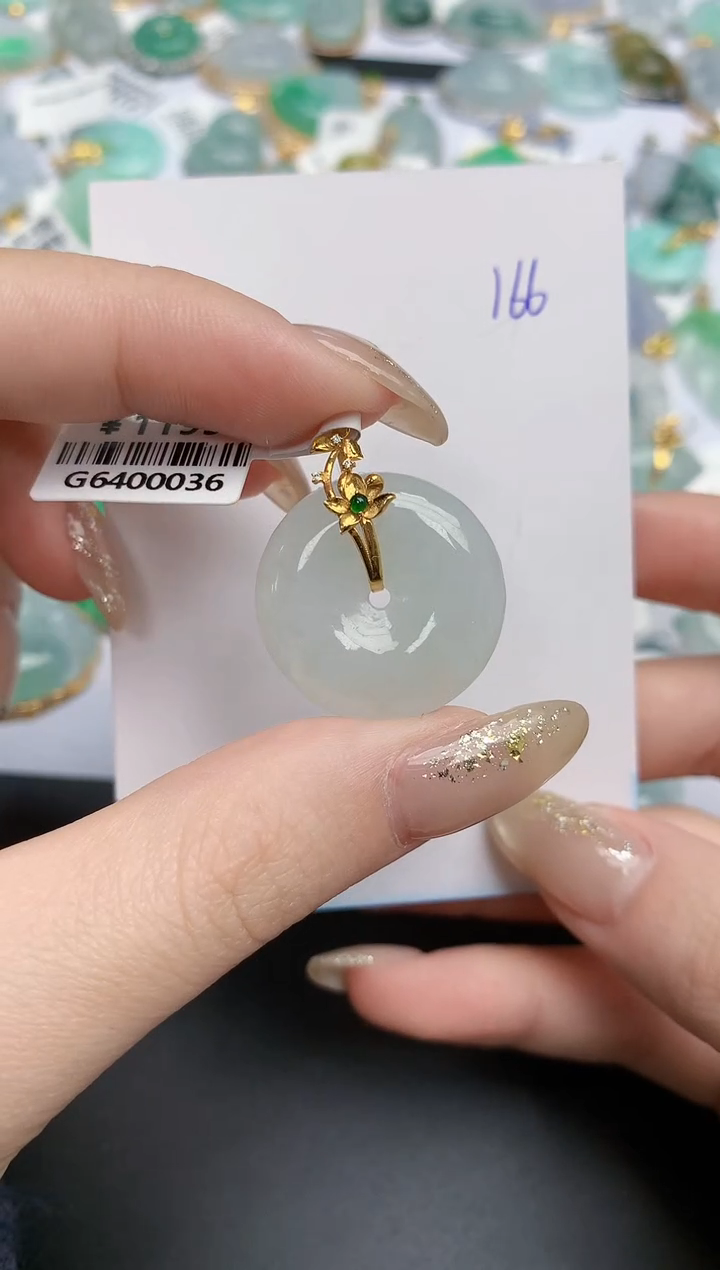 【闪购商品】翡翠颈饰18K金镶嵌天然缅甸翡翠A货