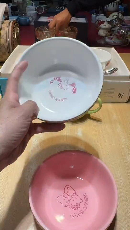 瓷片生活的本意是开心阿@@1