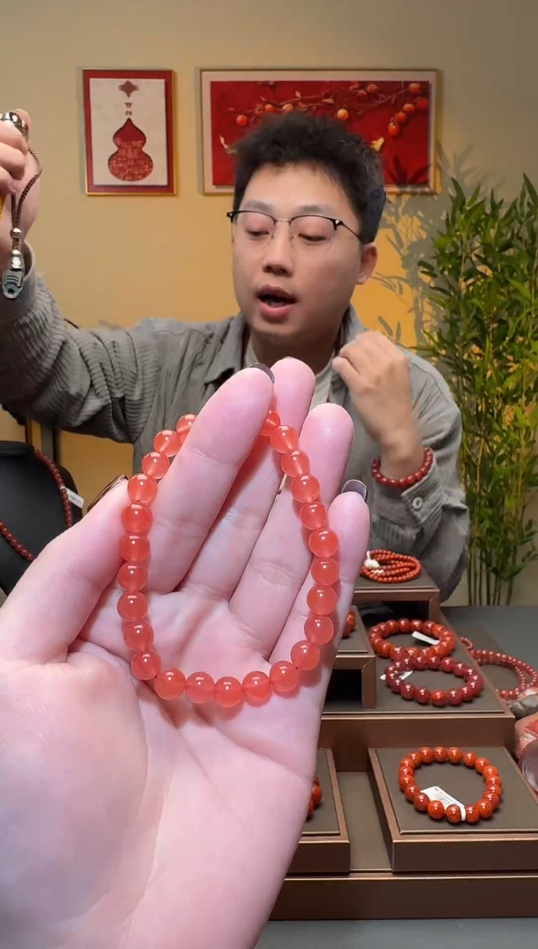 【闪购商品】南红玛瑙手串未镶嵌一条约7mm 多样性发货