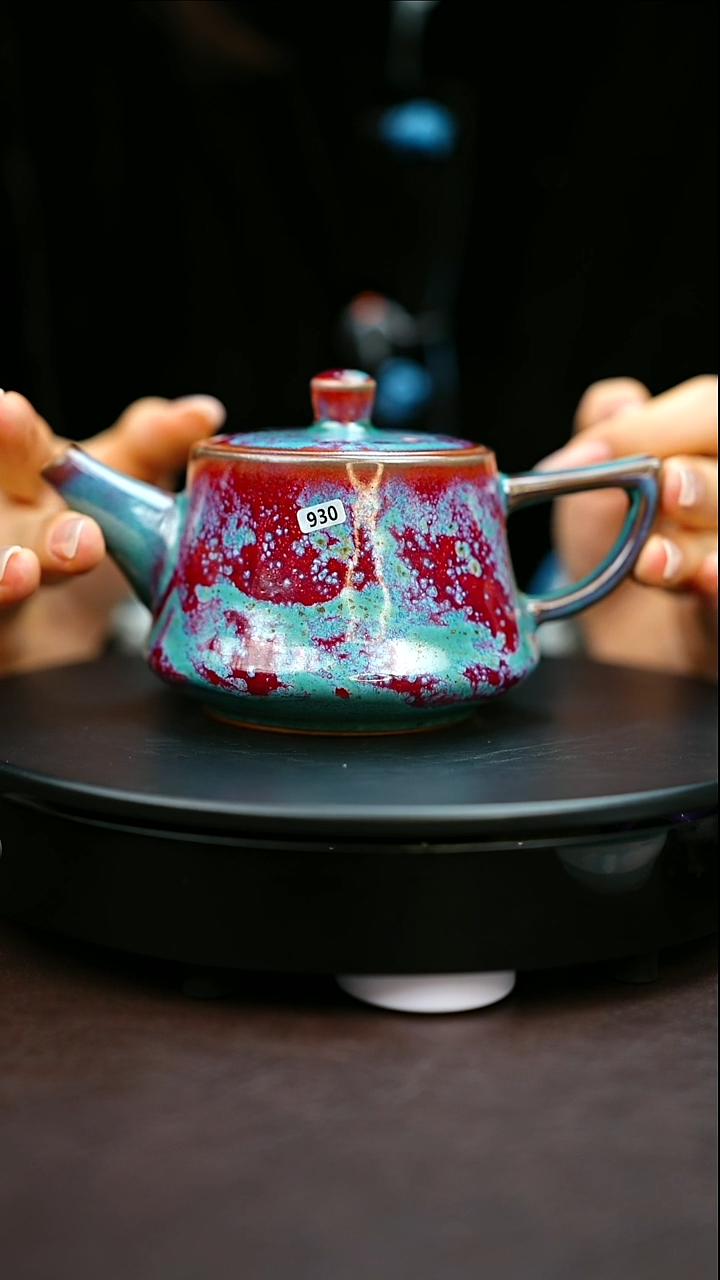 930#原矿钧瓷炉钧釉井栏壶