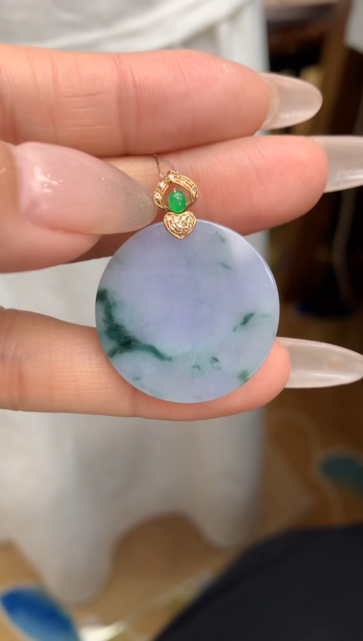 【闪购商品】翡翠颈饰18K金镶嵌无事牌