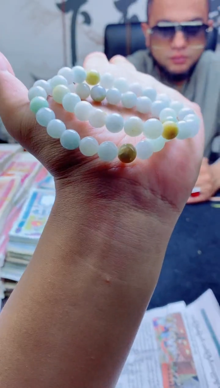 【闪购商品】定制翡翠未镶嵌纯天然缅甸A货翡翠 多样性发货只发其一