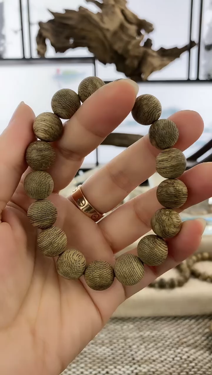 【闪购商品】沉香手串文莱蛇纹老料13MM单圈