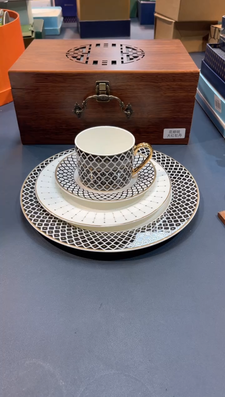 【闪购商品】碗C224京东包邮，全场正品